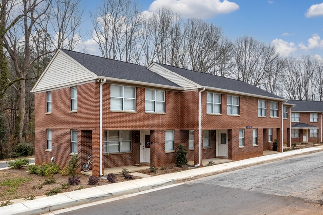 1100 Washington Circle