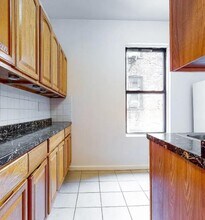 561 W 140th St in New York, NY - Building Photo - Building Photo