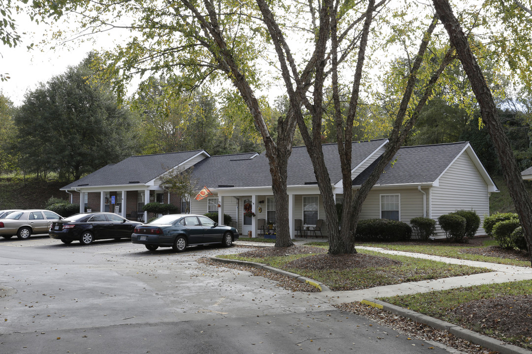 Westwinds Village Apartment I & II in Gaffney, SC - Building Photo