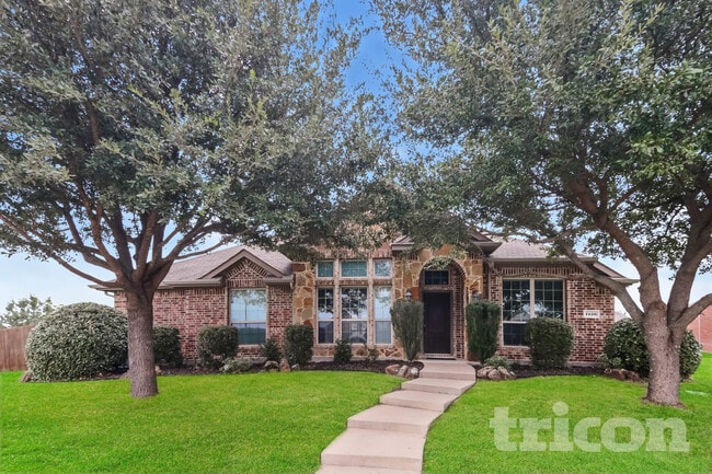 property at 1426 Rapids Ct