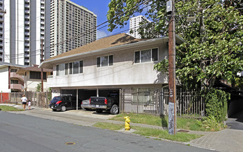 314 Ainakea Way in Honolulu, HI - Building Photo - Building Photo