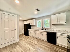 2929 Munford Giltedge Rd in Munford, TN - Building Photo - Building Photo