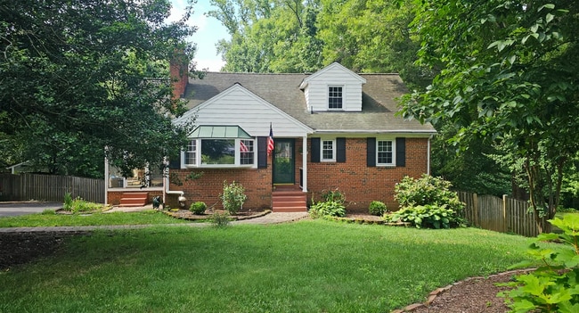 property at 4021 Laurel Rd