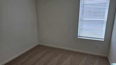 647 Koslin Ct in Calera, AL - Building Photo - Building Photo