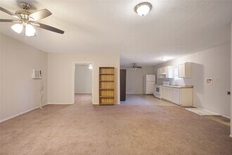 22855 E Martin Dr in Porter, TX - Building Photo - Building Photo