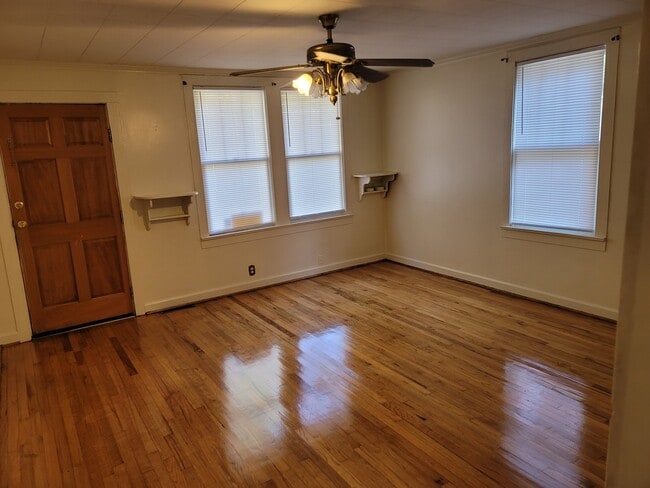 312 Creps St in Lexington, SC - Building Photo - Building Photo