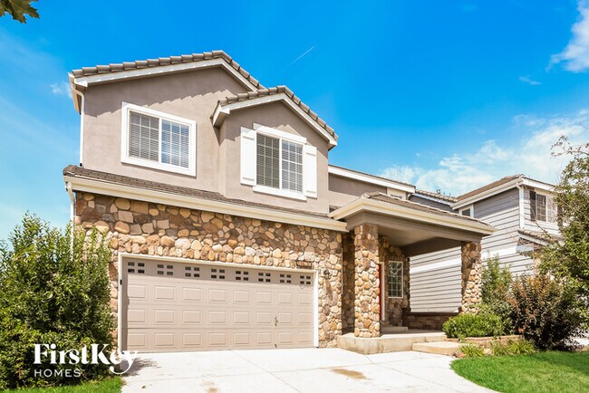 24630 E Wyoming Cir in Aurora, CO - Building Photo - Building Photo