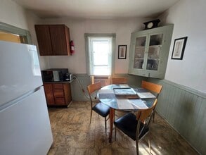 1101 18 1/2 Ave NE, Unit 2 in Minneapolis, MN - Building Photo - Building Photo