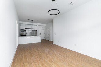 200 Arno Dr in Beacon, NY - Building Photo - Building Photo