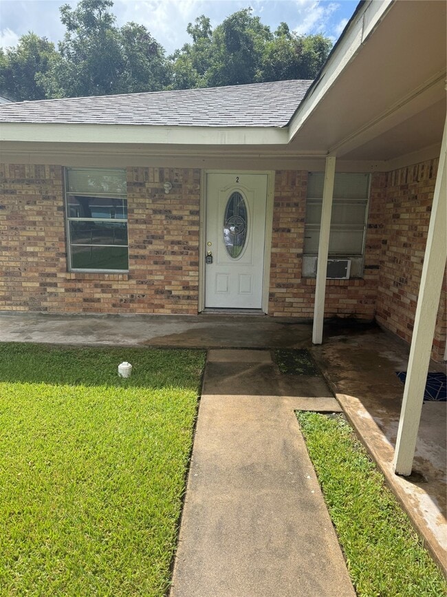 5813 Mentor Dr in Texas City, TX - Building Photo - Building Photo