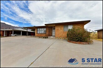 3125 Hamilton Ave in El Paso, TX - Building Photo - Building Photo