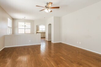 12625 W Cercado Ln in Litchfield Park, AZ - Building Photo - Building Photo