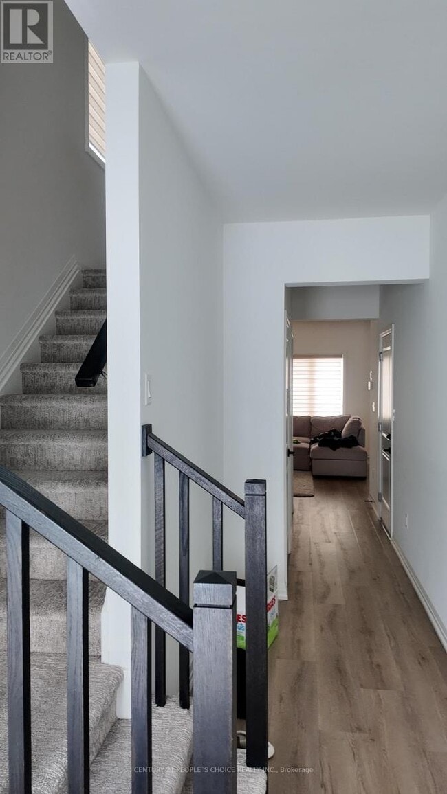 100 Willson Dr in Thorold, ON - Building Photo - Building Photo