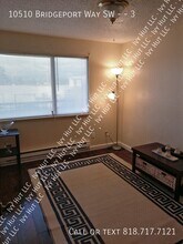 10510 Bridgeport Way SW in Tacoma, WA - Building Photo - Building Photo