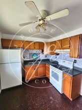 3218 E Manhattan Blvd in Toledo, OH - Building Photo - Building Photo
