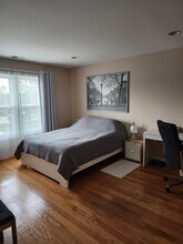 1405 Clairmont Ct in Vernon Hills, IL - Building Photo - Building Photo