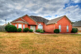 176 Timber Oak Rd in Huntsville, AL - Building Photo - Building Photo