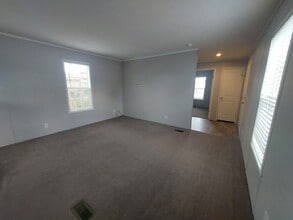 39 Anchor Rd in Springfield, IL - Building Photo - Building Photo