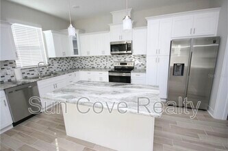 4029 Forecast Dr in Brandon, FL - Building Photo - Building Photo