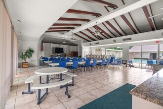 410 NE 17th Ave in Boynton Beach, FL - Building Photo - Building Photo