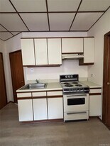 55-12 Van Cleef St in Queens, NY - Building Photo