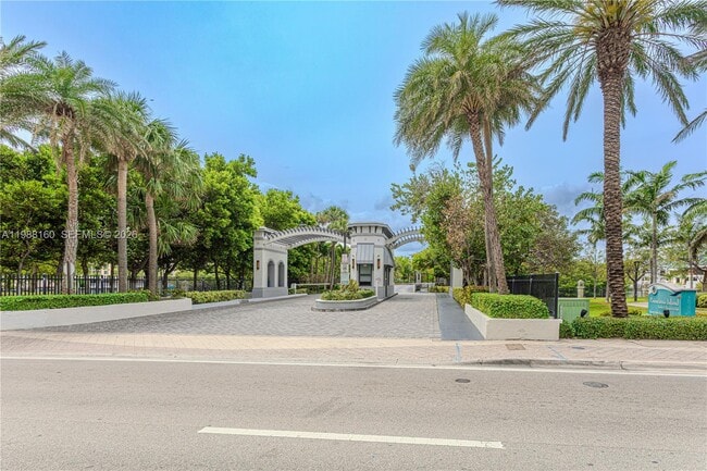 property at 231 Poinciana Island Dr