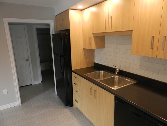 49 Melrose Ave in Halifax, NS - Building Photo - Building Photo