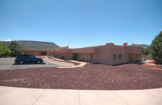 79 Canyon Diablo Rd Apartamentos