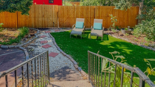 835 E Boulder St in Colorado Springs, CO - Building Photo - Building Photo