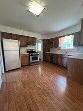 8963 Huron River Dr in Dexter, MI - Building Photo - Building Photo