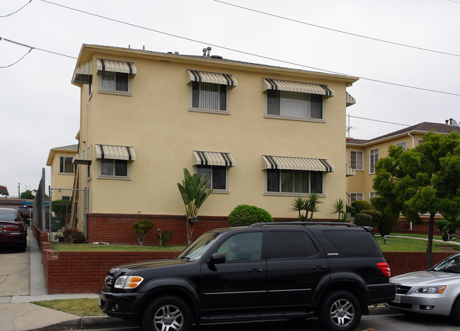 5832 Condon Ave in Los Angeles, CA - Building Photo - Building Photo