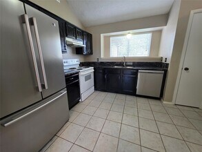 2511 Gettysburg in League City, TX - Building Photo - Building Photo