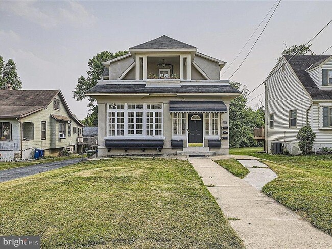property at 3101 Gibbons Ave