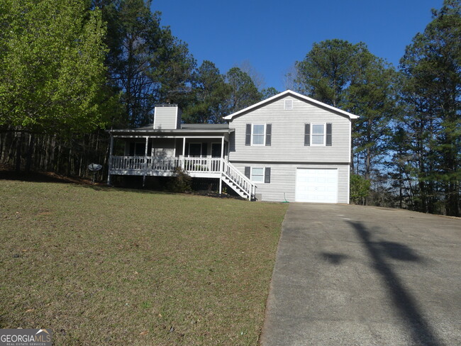 35 Welcome Wood Dr in Newnan, GA - Building Photo - Building Photo