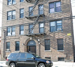 734 E 228th in Bronx, NY - Building Photo - Building Photo