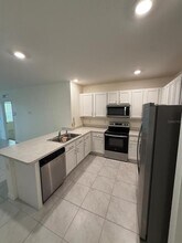2617 Harmonia Hammock Rd in Harmony, FL - Building Photo - Building Photo