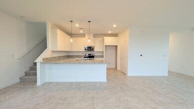 7731 Deer Mouse Wy in Sacramento, CA - Building Photo - Building Photo