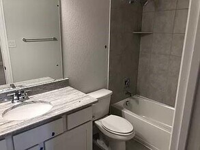 713 Woodview Dr in Leander, TX - Building Photo - Building Photo