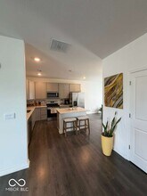 6301 Rhinecliff Dr in Whitestown, IN - Building Photo - Building Photo