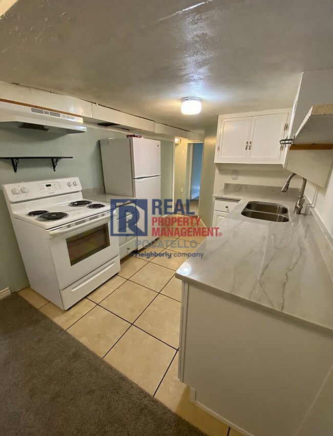 605 S 11th Ave in Pocatello, ID - Building Photo - Building Photo