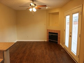 3559 High Creek Dr in Columbus, OH - Building Photo - Building Photo