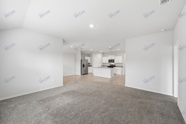 537 Bronze Cir W in Springtown, TX - Building Photo - Building Photo