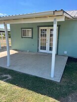 198 Private Rd in Kempner, TX - Building Photo