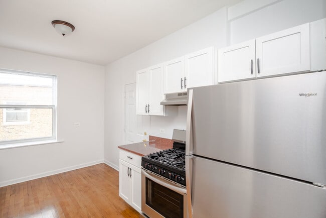 4412 N St Louis Ave in Chicago, IL - Building Photo - Building Photo