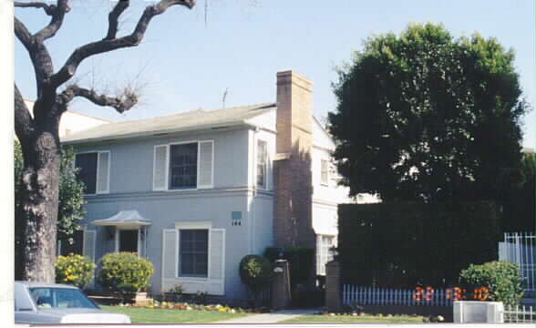 144 S Roxbury Dr in Beverly Hills, CA - Building Photo - Building Photo