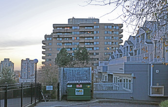 Amara Terrace in New Westminster, BC - Building Photo - Building Photo