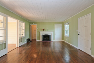 343 Bellevue Ct in Los Altos, CA - Building Photo - Building Photo