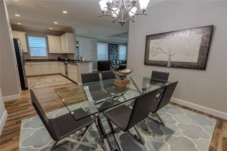 8251 Varenna Dr in Sarasota, FL - Building Photo - Building Photo