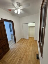 1336 W Barry Ave in Chicago, IL - Foto de edificio - Building Photo