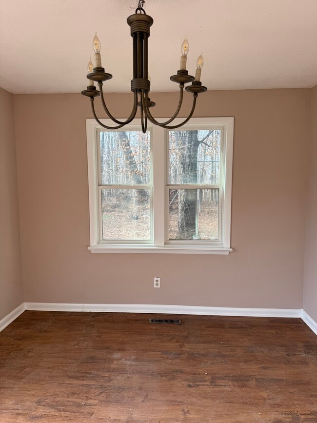 402 Friendly Pooch Ln in Pittsboro, NC - Building Photo - Building Photo